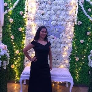 Meet your Posher, Veronica